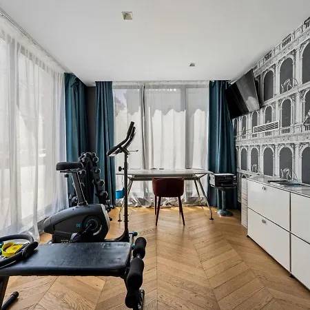 Maison Elegante Et Chaleureuse, Parfaite Pour Creer De Beaux Souvenirs Pendant Vos Avec Vos Proches Vakantiehuis Parijs
